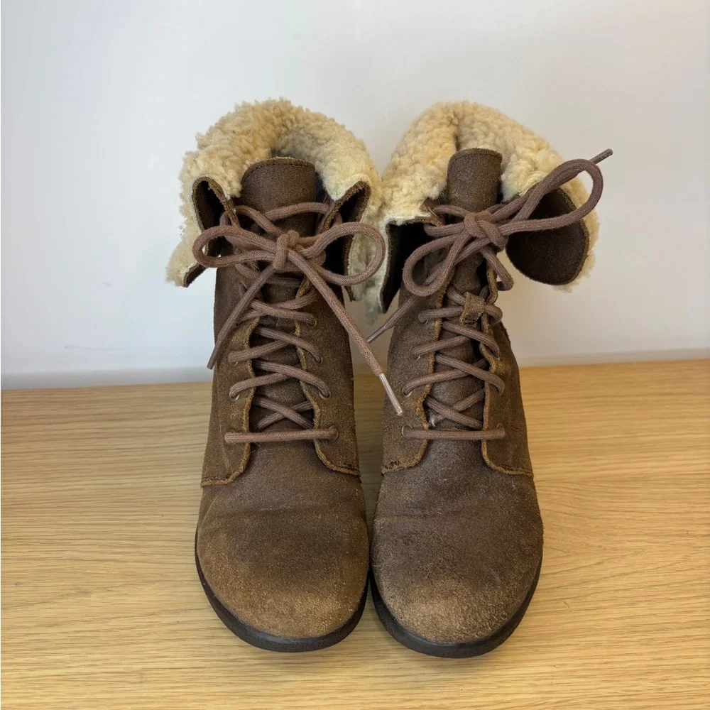 UGG Brown Suede Shearling‎ Fold Over Lace Up Wedge Ankle Boots Womens 8 1008146
